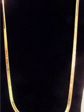 Gold Tone Monet Vintage Women’s Box Chain Necklaceᰔᩚএᰔᩚএ